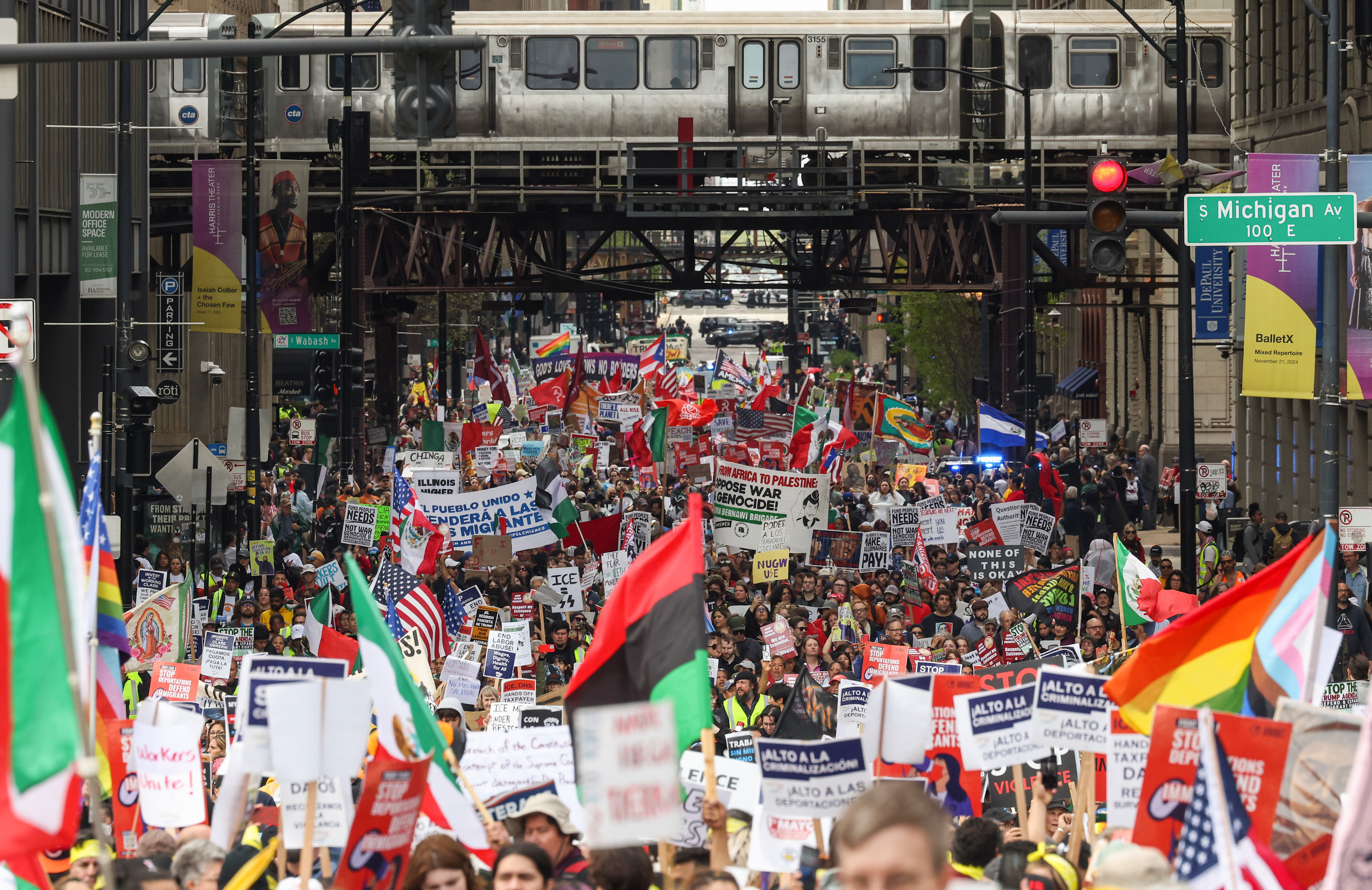 Demonstrators head toward Butler Field in Grant Park during a May Day march, May 1, 2025, in Chicago. (John J. Kim/Chicago Tribune)